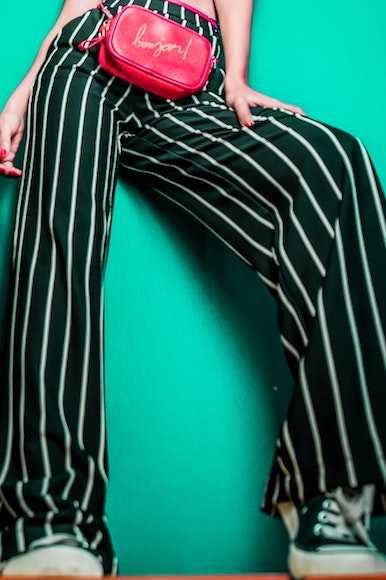 striped-wide-leg-pants