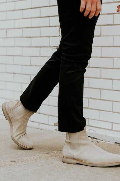 Suede Crepe Sole Boots