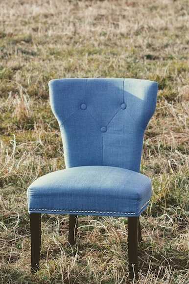 blue-linen-chair